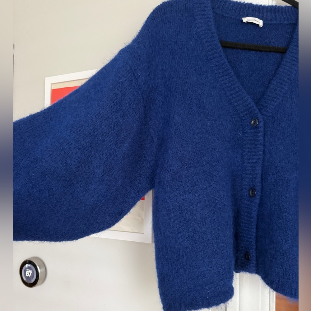 American Vintage Official Blue Mohair V-neck Cropped Cardigan - Picture 2 of 7